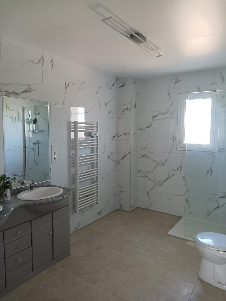 Shower, Bathroom