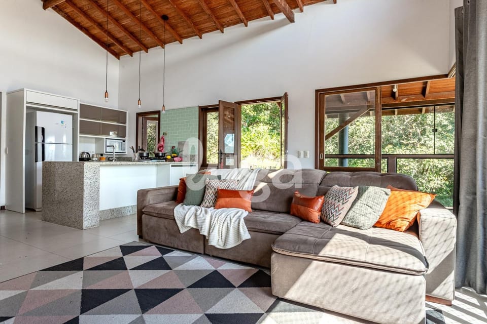 PLACE: Cozy House at Praia Mole House in Florianopolis
