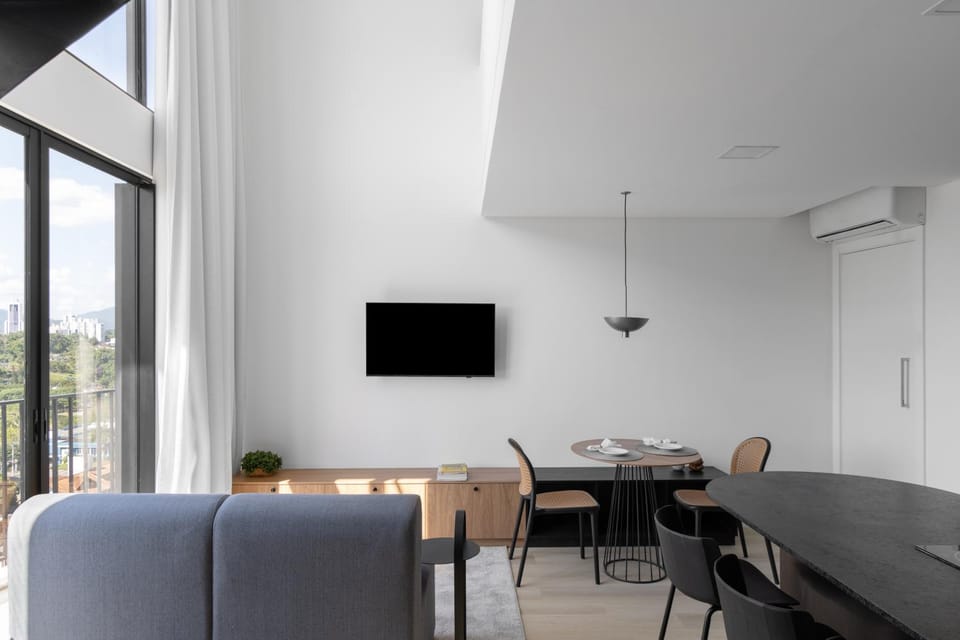 Communal lounge/ TV room, TV and multimedia, Living room, Seating area