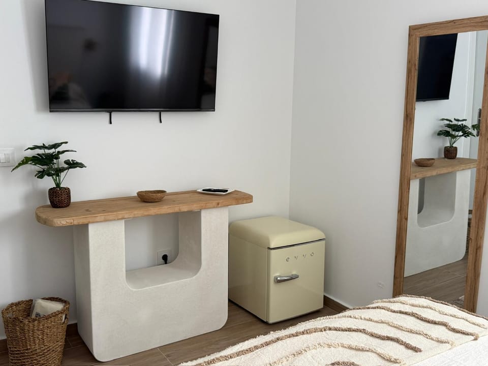 TV and multimedia, Bedroom