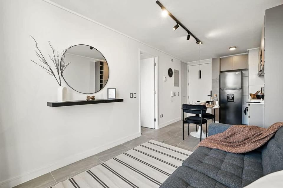 1D1B con Calefaccion y a 15 minutos de Barrio Italia recepcion 24-7 Apartment in Providencia