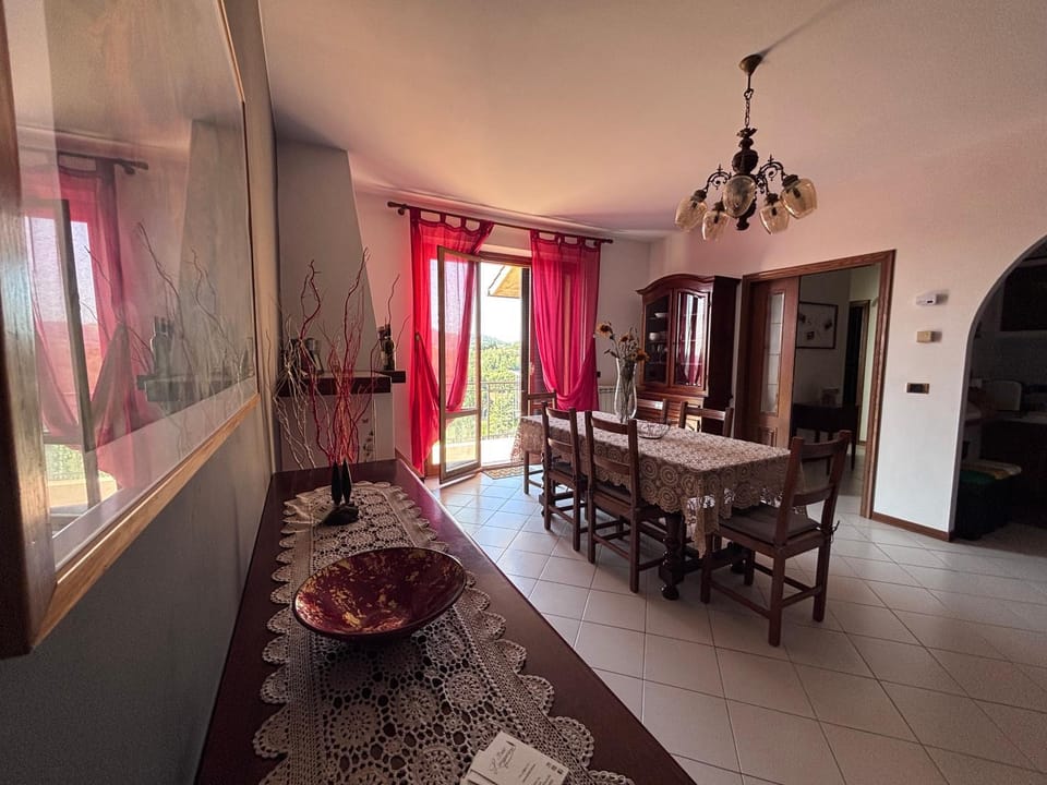 The sunflowers house Apartment in Montepulciano
