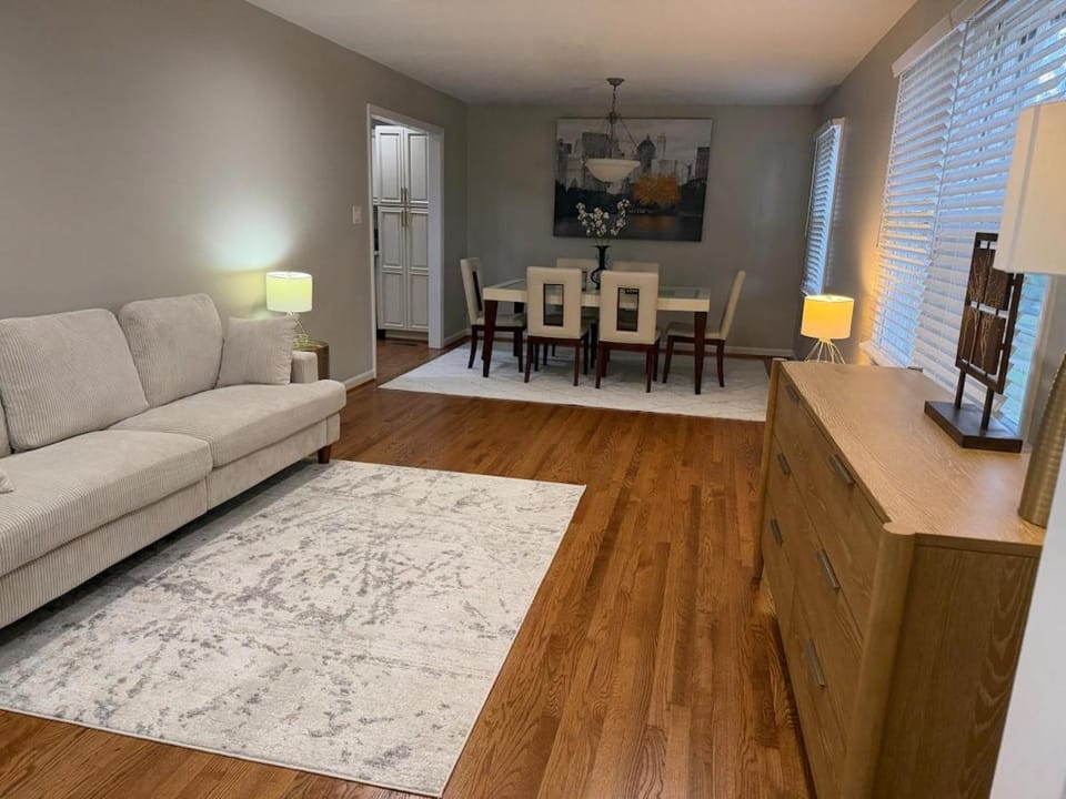 Lux City Stay House in Greensboro