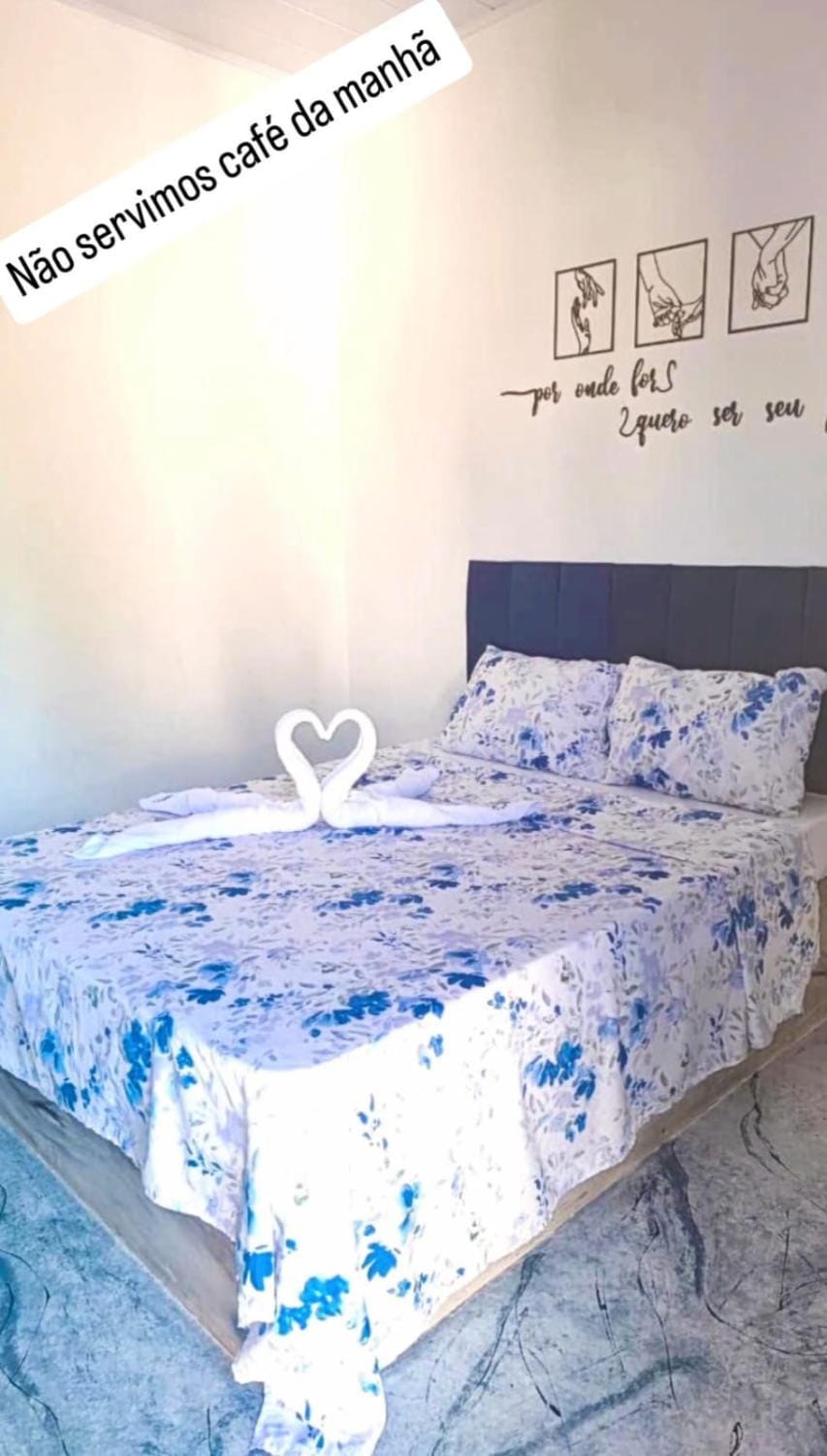 Pousada Canto das Cores Bed and Breakfast in Guarapari