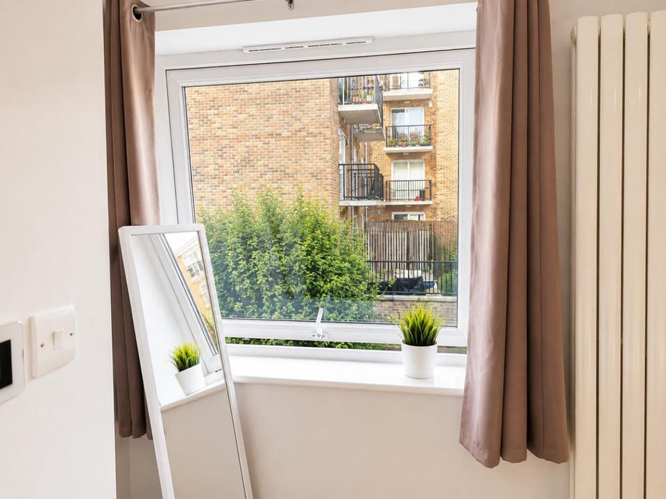 Spring, Day, Garden, View (from property/room), Garden view