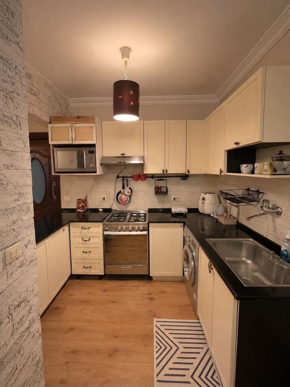 Madinaty B6 Ground-Floor 2-Bedroom with Private Garden Apartment in Cairo Governorate