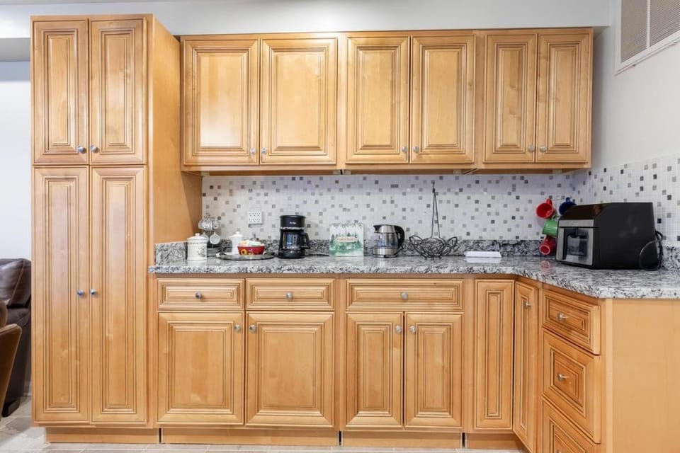 Coffee/tea facilities, Kitchen or kitchenette, Other, Decorative detail