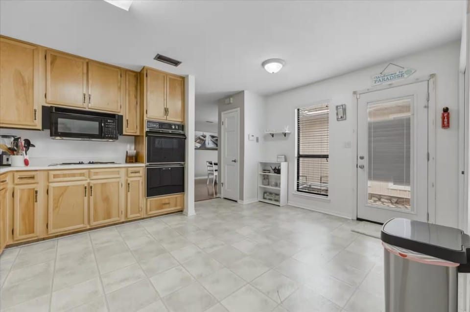 Emerald Coast Central Haven Near Bases Beaches & Downtown FWB House in Wright