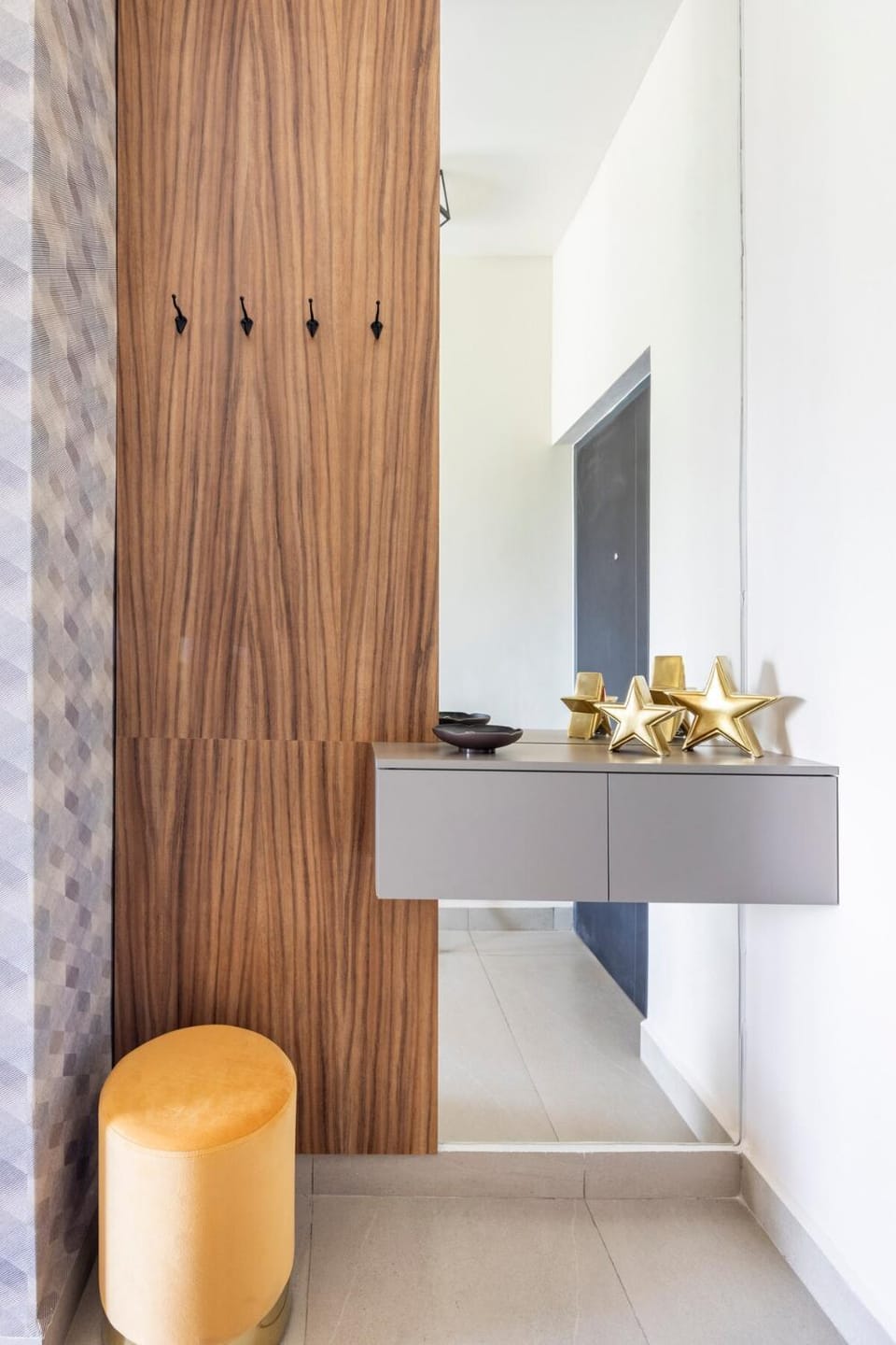 Moderno Apartamento con piscina a 20 min APTO y Cintermex Apartment in Monterrey