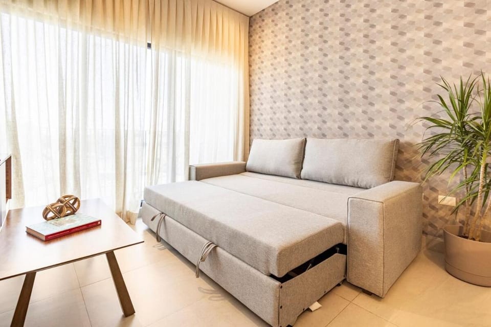 Moderno Apartamento con piscina a 20 min APTO y Cintermex Apartment in Monterrey