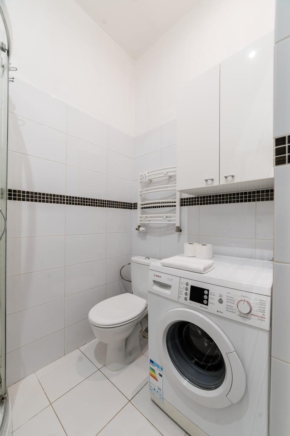 Toilet, Bathroom, washing machine