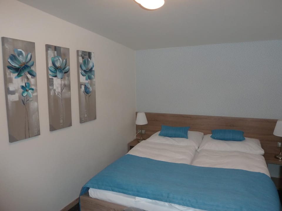 Restaurace a Penzion Bludoveček Bed and Breakfast in Czechia
