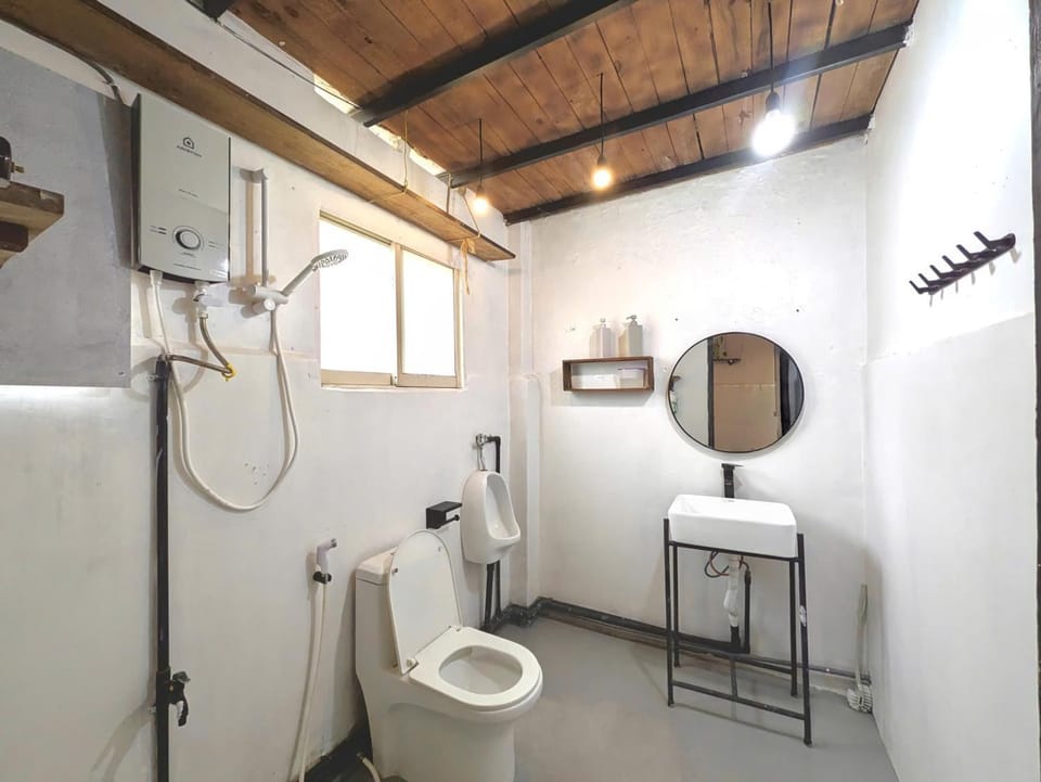 Toilet, Bathroom, bidet