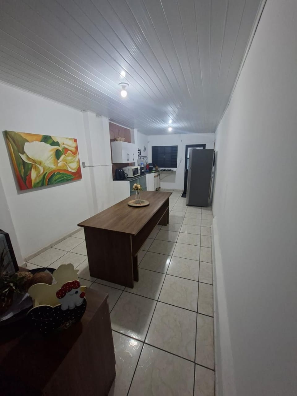 Kitchen or kitchenette, Communal kitchen, American breakfast, microwave