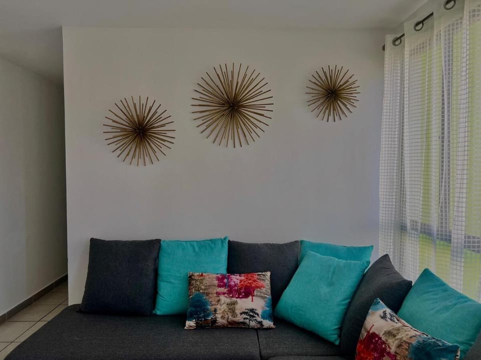Terazzo! 3 room apt with office in Colonia Escalon Apartment in San Salvador