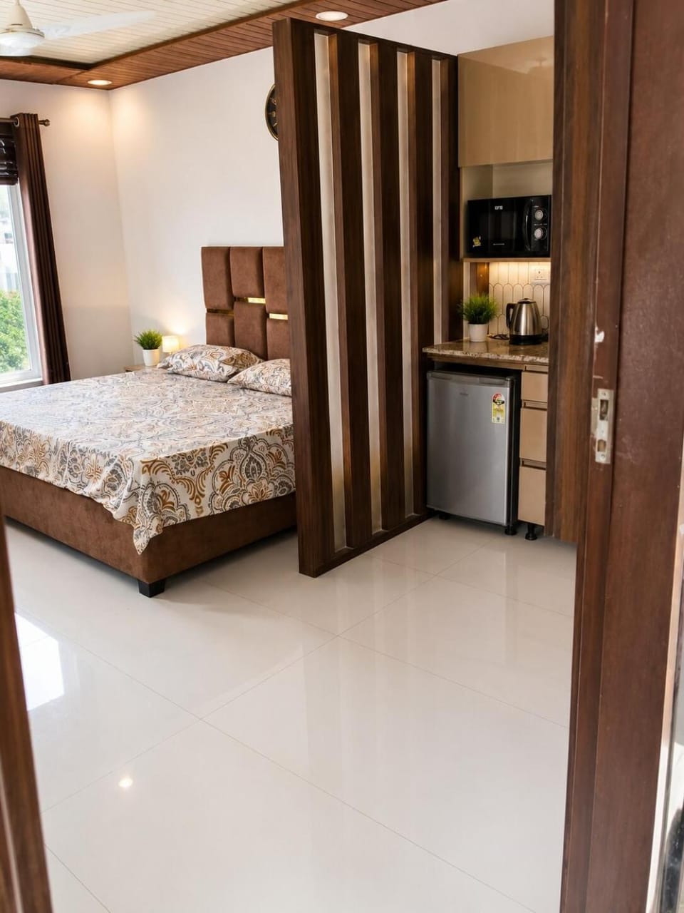 Room in Dehradun - Flat in Dehradun Apartment in Dehradun