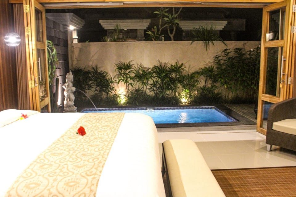 Night, Natural landscape, Pool view, Swimming pool
