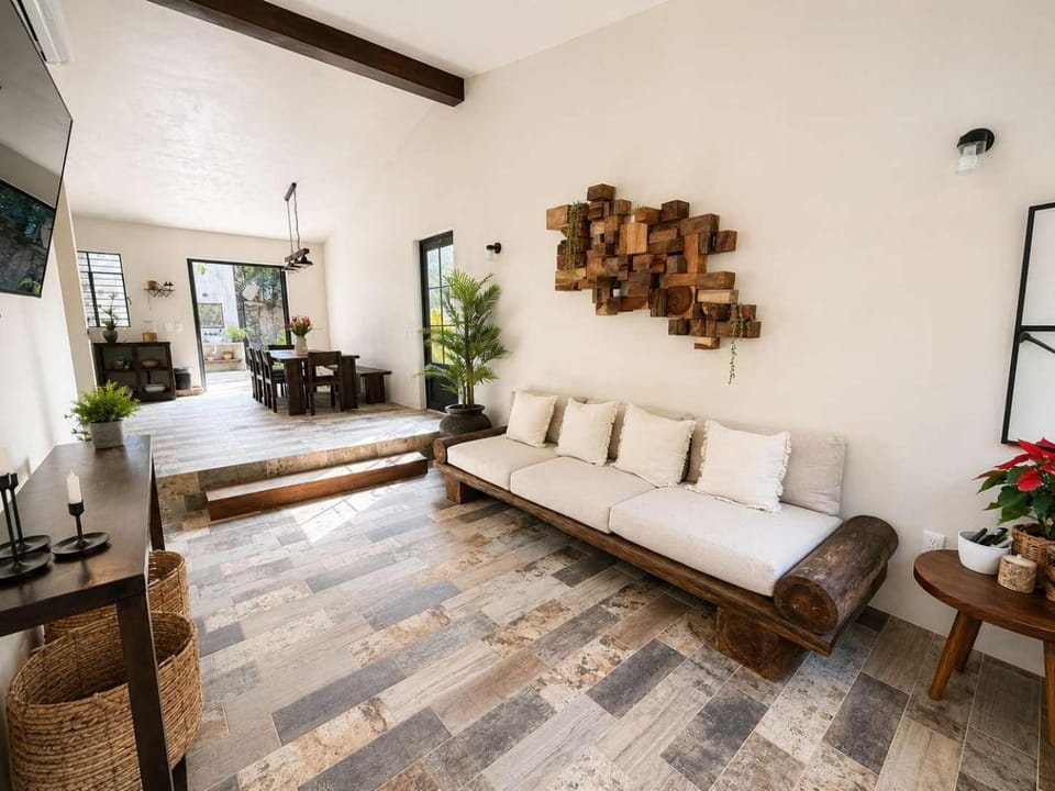 Casa Bonita with Private Pool 80 m from the Beach House in Chacala