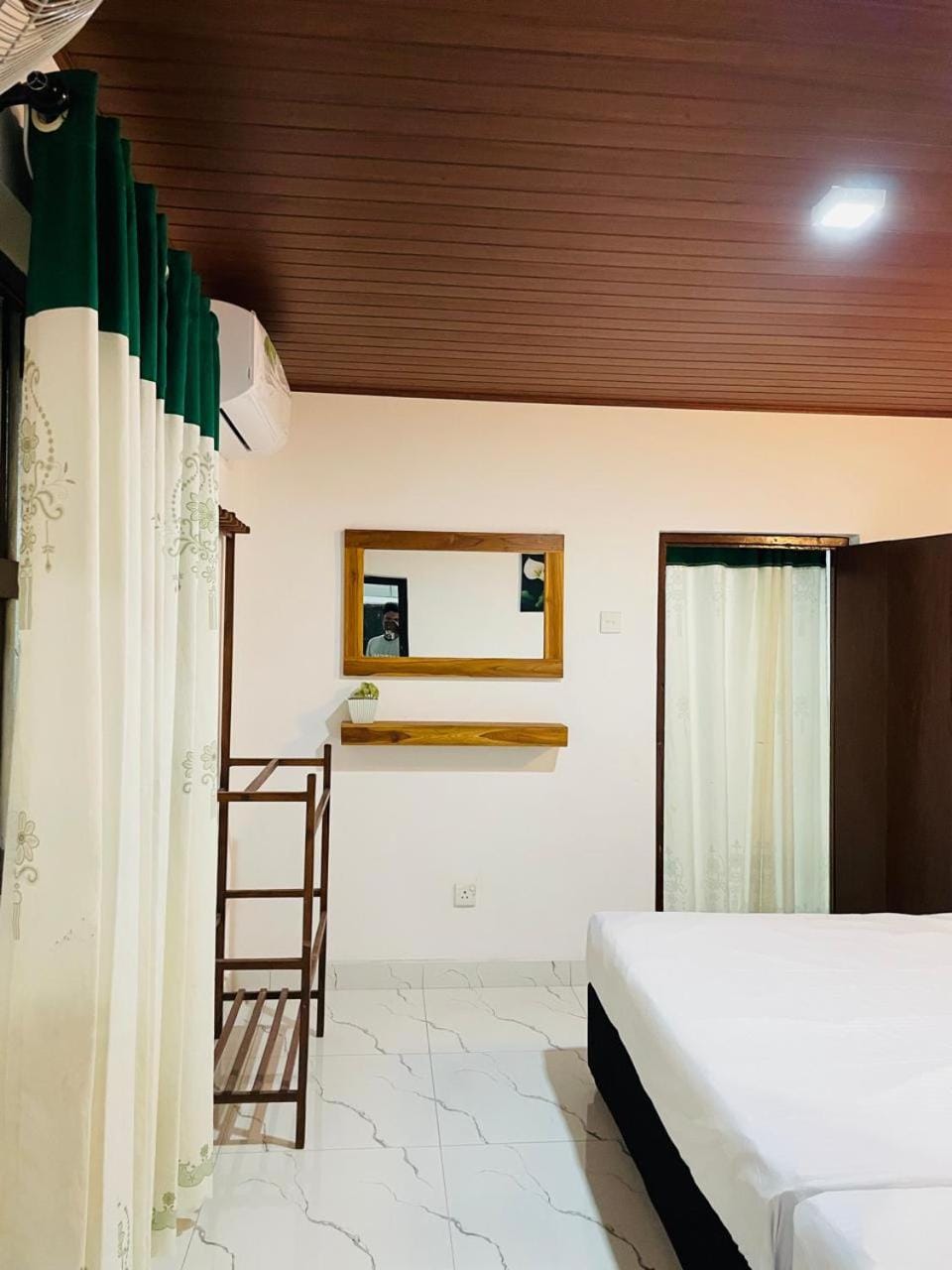 Dewli Family Resort Villa in Sri Lanka