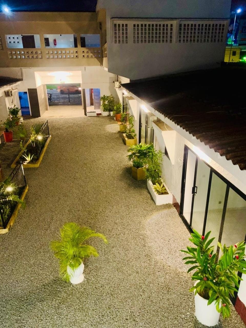 AYE Hôtel Restaurant Jardin Espace Apartment in Africa