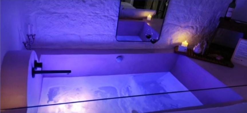 Amantía suite romantica con Jacuzzi privata Apartment in Ostuni