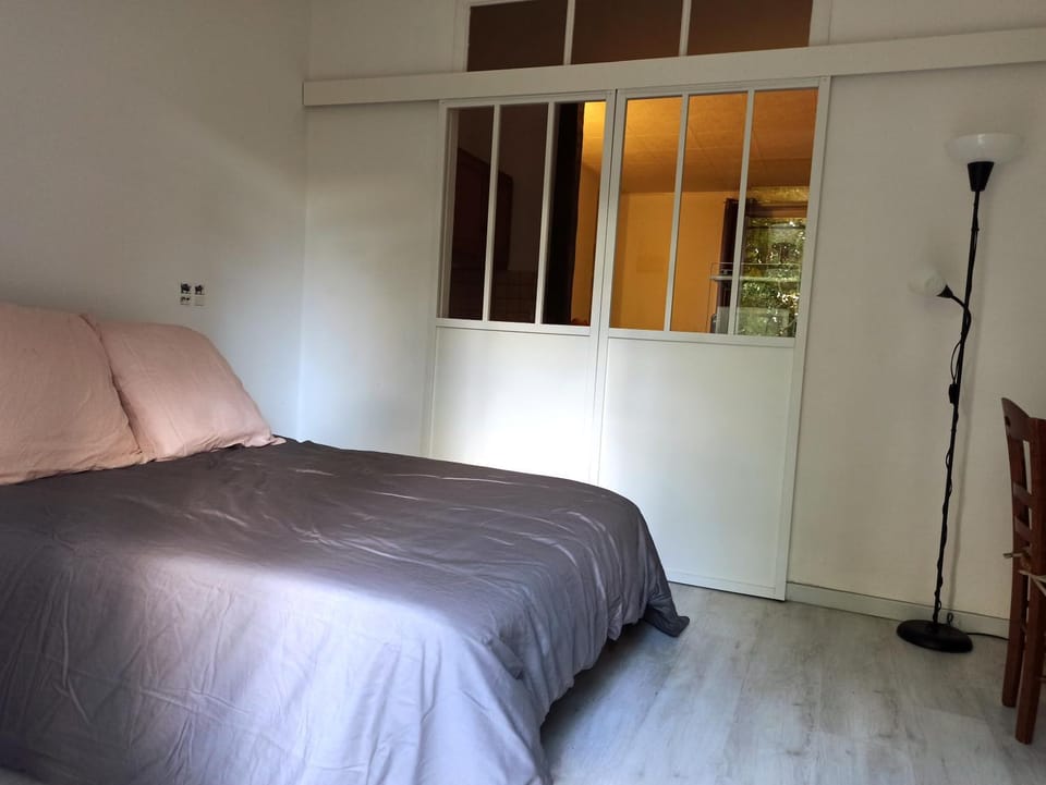 2 pièces en RDC avec jardin et local vélo Apartment in Centre-Val de Loire