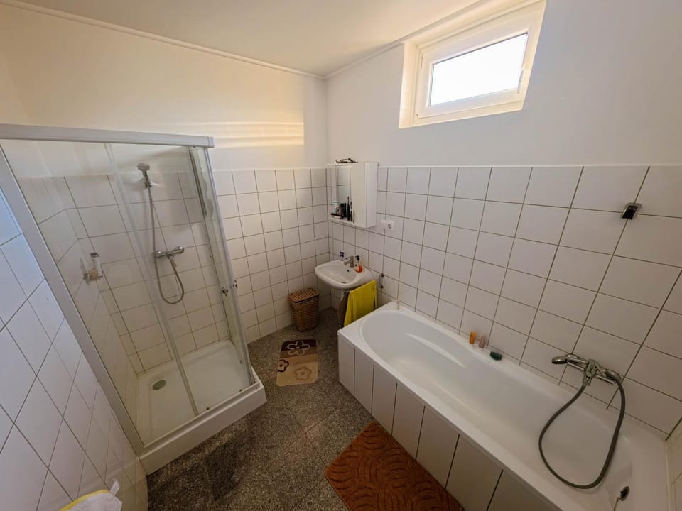 Shower, Bathroom, Bath
