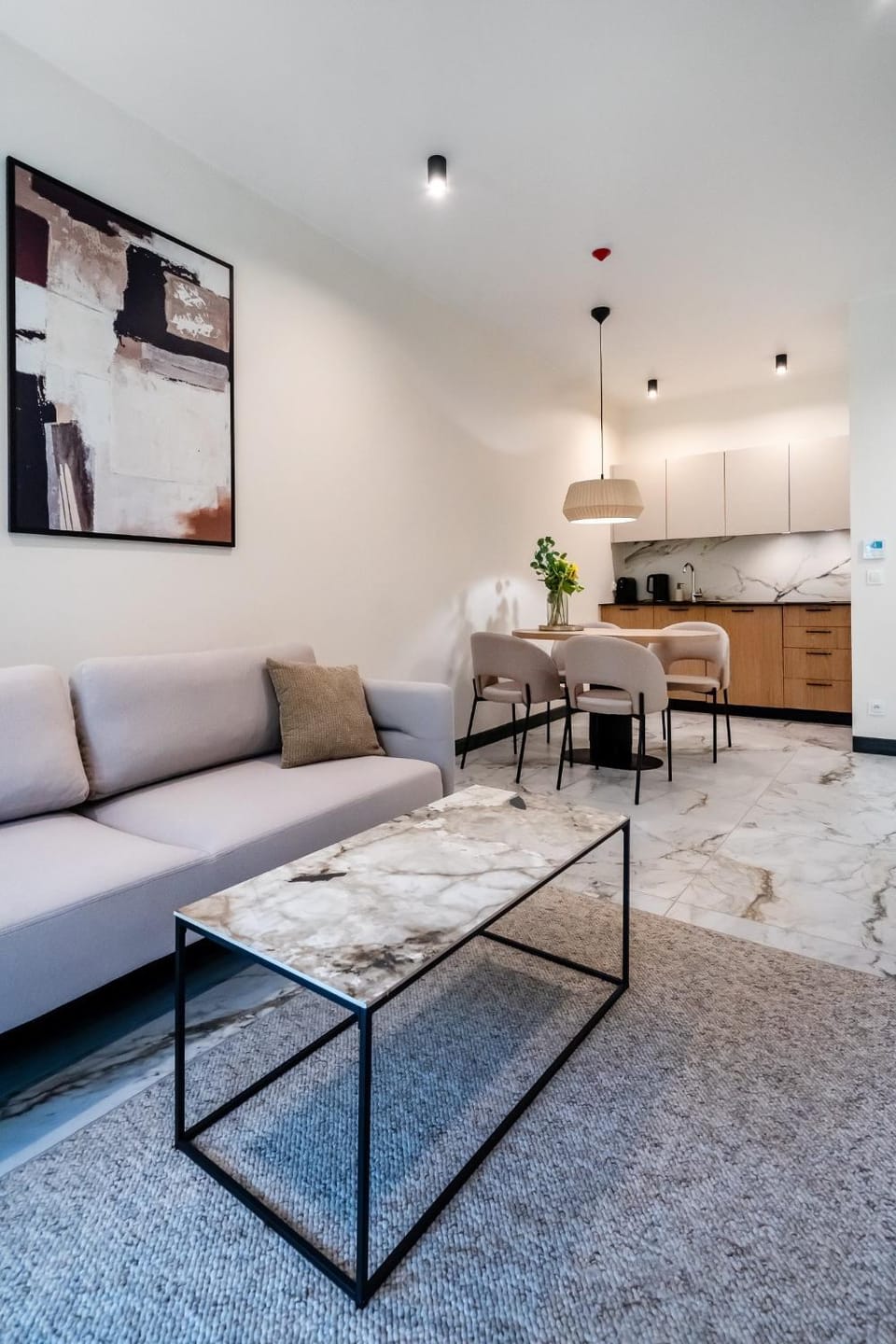Kitchen or kitchenette, Living room, Seating area, Dining area, stove