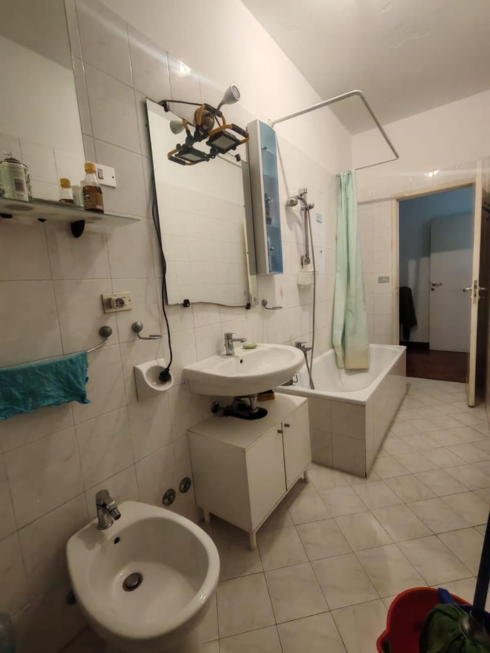 Bathroom, Bath