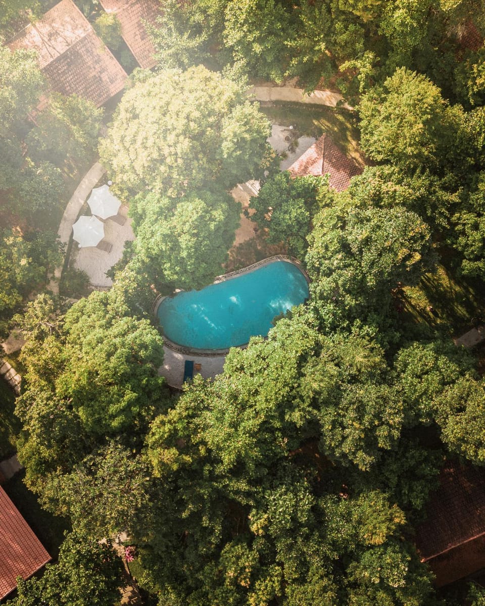 Bird's eye view, Swimming pool