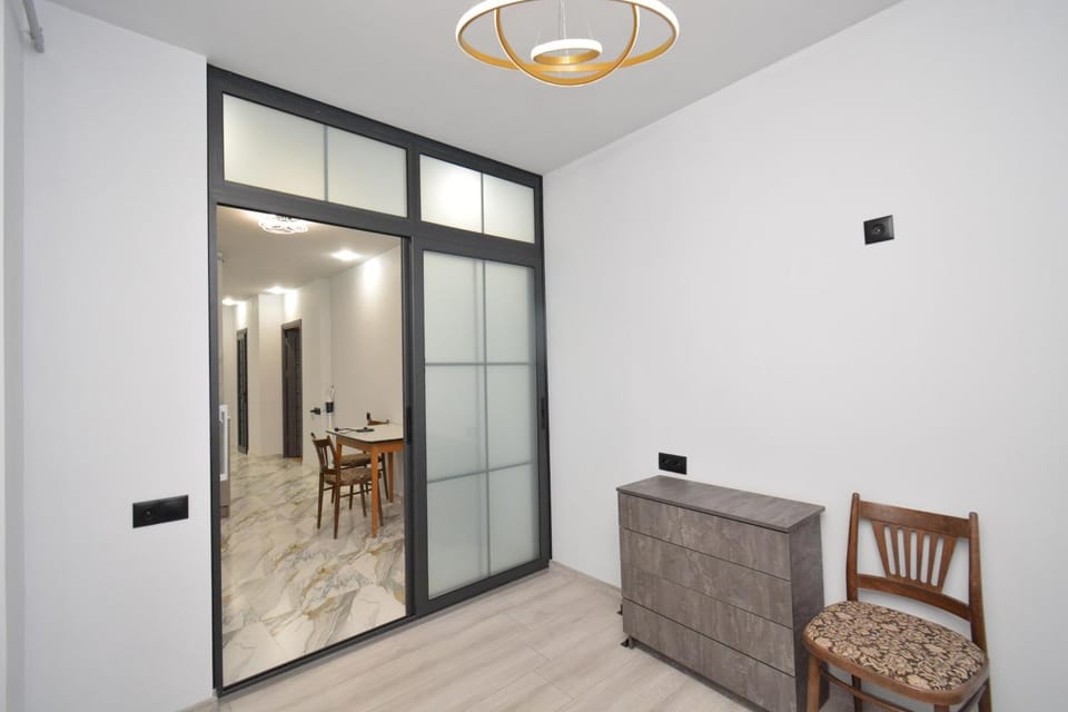 Renovated I Rubinyants Street I 24I7 Self Checkin Apartment in Yerevan