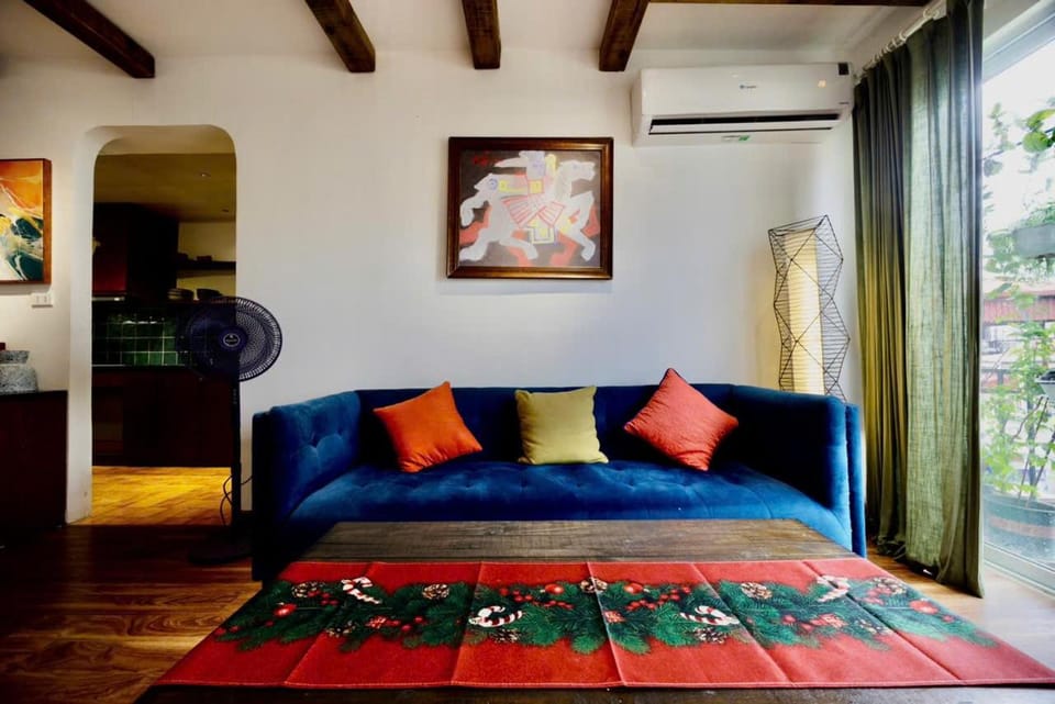 Huong Old Charm Home Apartment in Hanoi