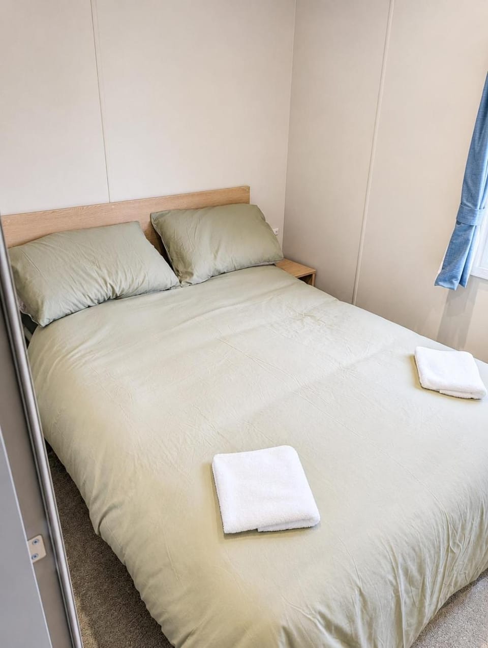 Modern 3 Bedroom Caravan, Close to Entertainment Hub House in Camber