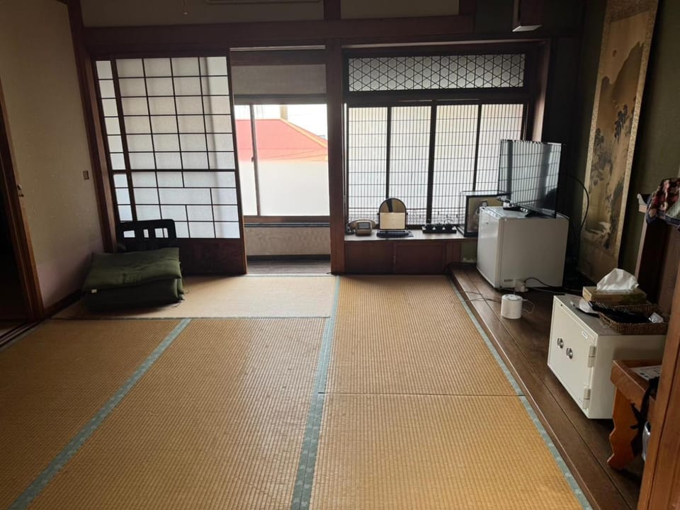 旅館 松の家 Ryokan in Chiba Prefecture