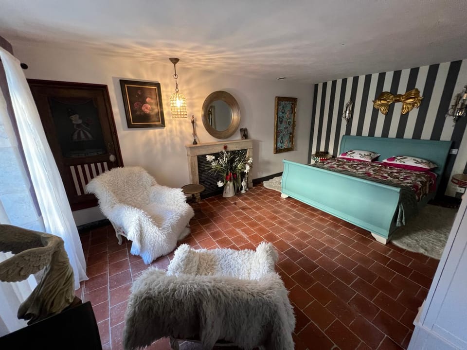 La Clé D'Alice House in Nouvelle-Aquitaine