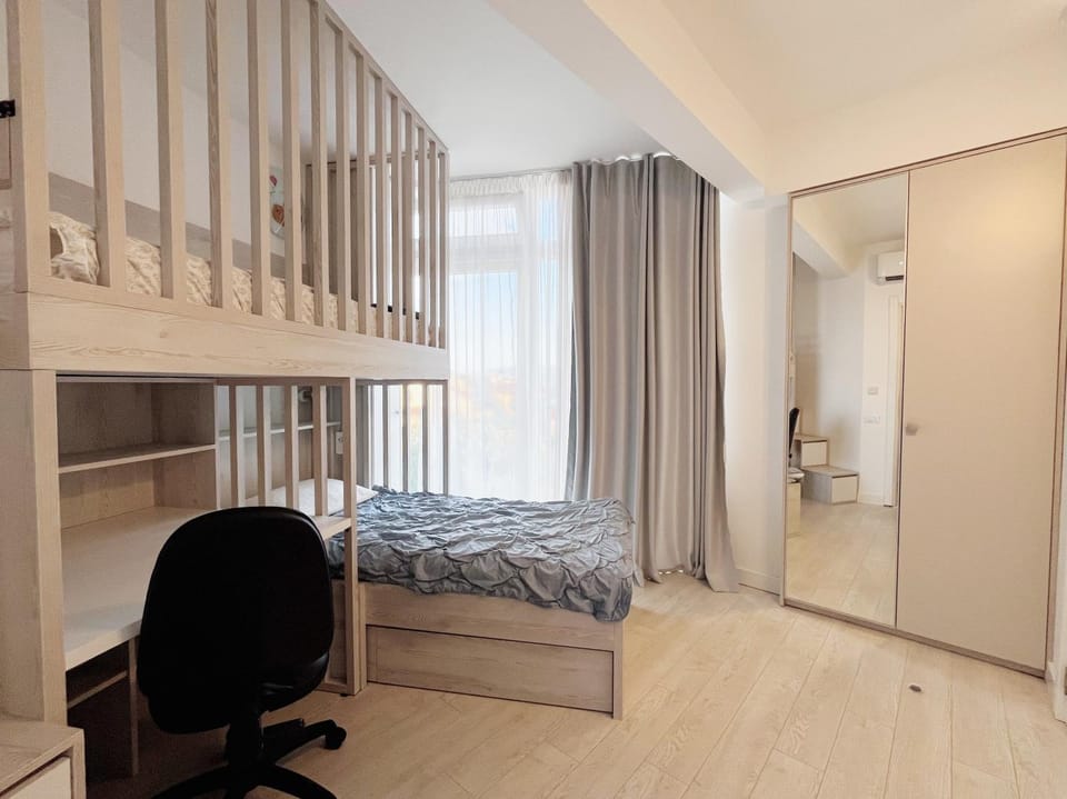 Bed, Photo of the whole room, Bedroom, wardrobe