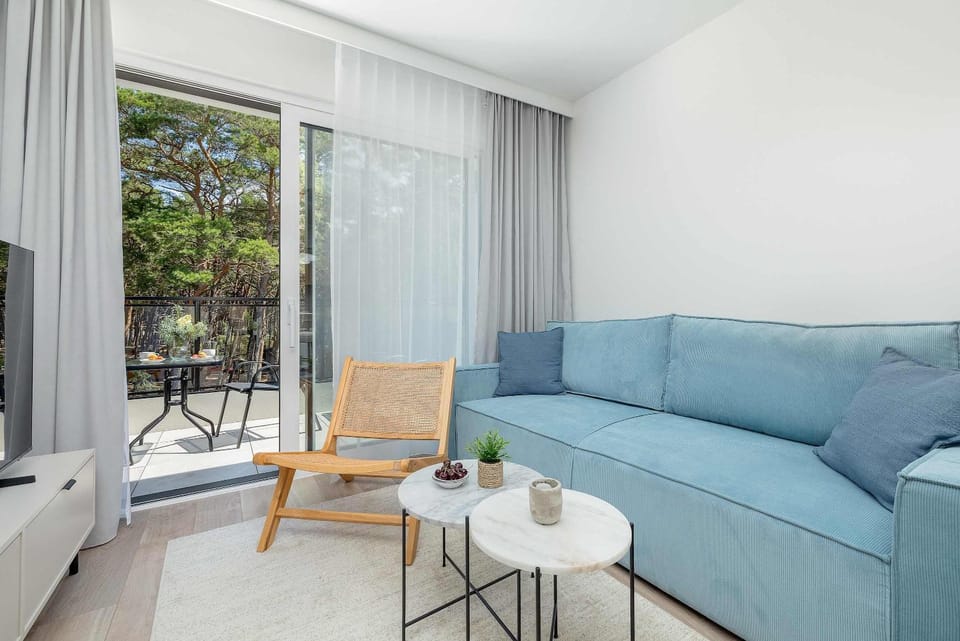 TV and multimedia, Balcony/Terrace, Living room, Seating area