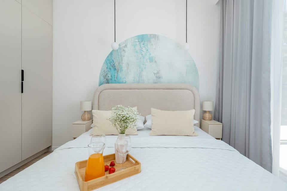 Bed, Photo of the whole room, Bedroom, towels, wardrobe