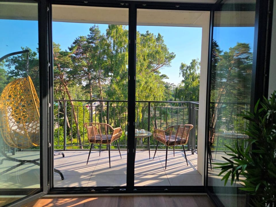 Day, View (from property/room), Balcony/Terrace, Swimming pool