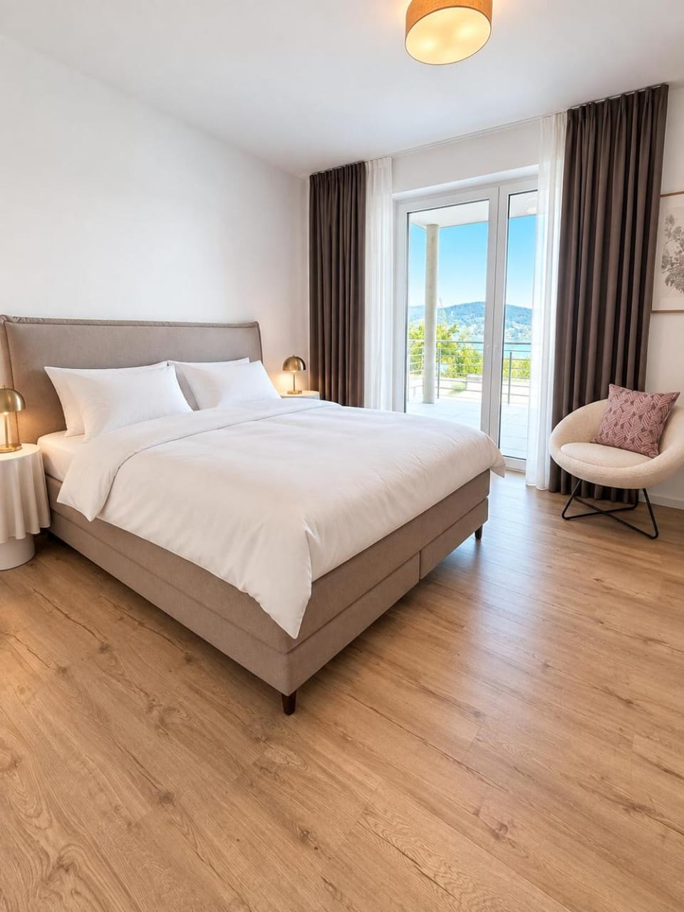Bed, Photo of the whole room, Bedroom