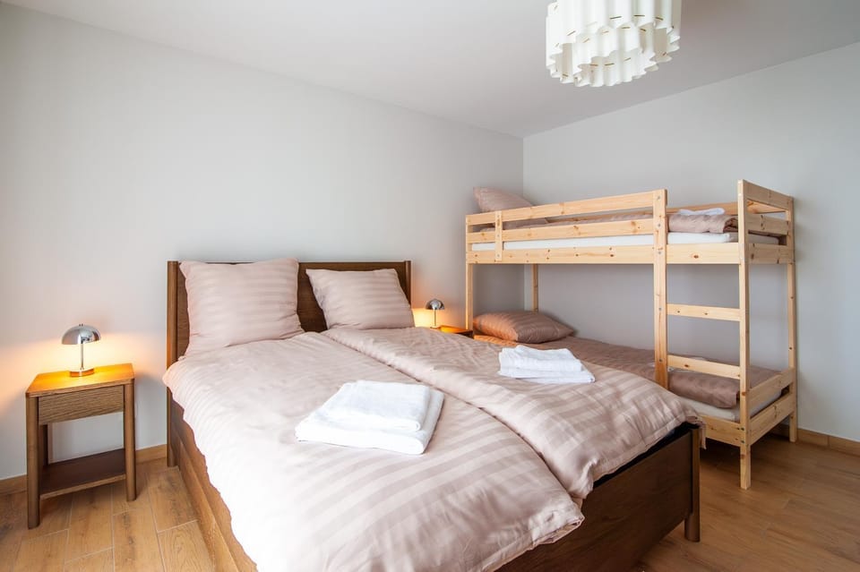 Photo of the whole room, Bedroom, bunk bed