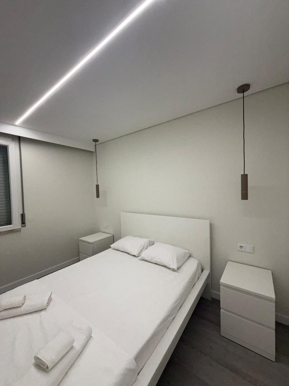 Casa Noir Luxury 3BR Apartment 2 Baths Near Lisbon & Sintra Apartment in Lisbon District