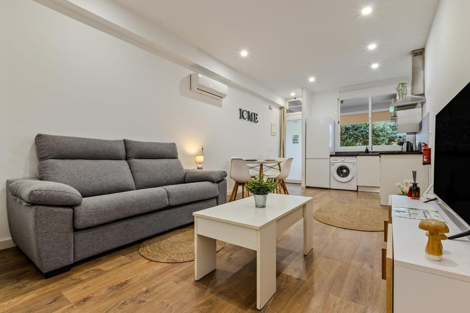Eurosol 9 By IVI Real Estate Apartment in Torremolinos