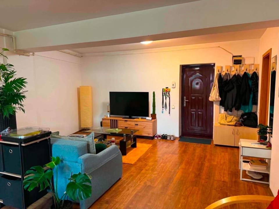 Apartment 5 minutes walk form UNTOLD Apartment in Cluj-Napoca