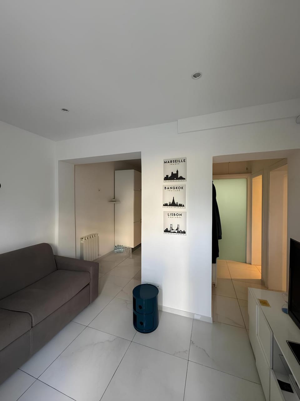TV and multimedia, Seating area, Evening entertainment