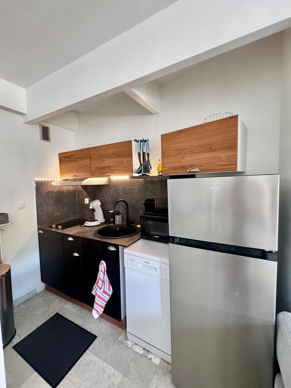 Azur studio plage et viel Antibes Apartment in Antibes