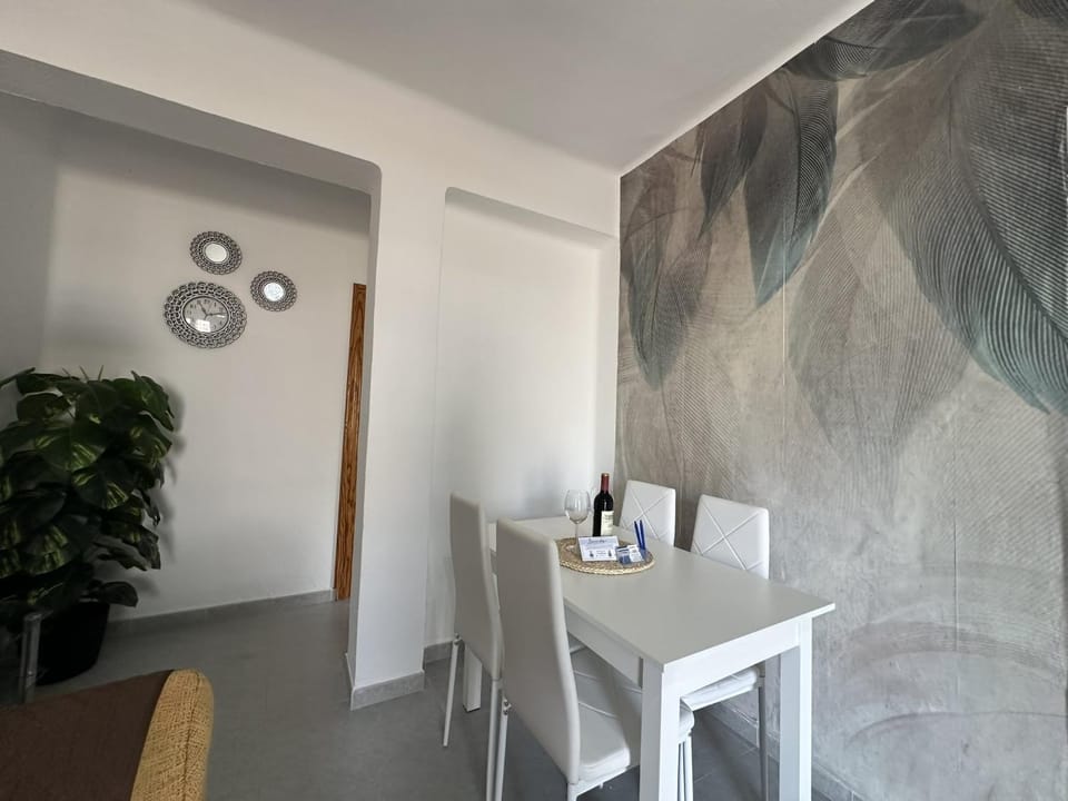 Decorative detail, Dining area
