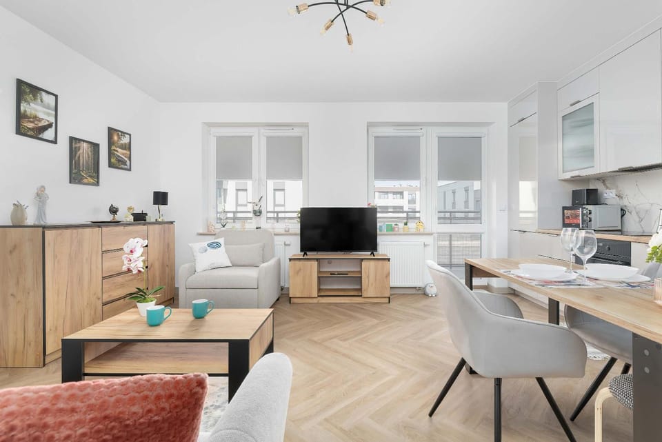 TV and multimedia, Kitchen or kitchenette, Living room, Seating area, Dining area, Evening entertainment