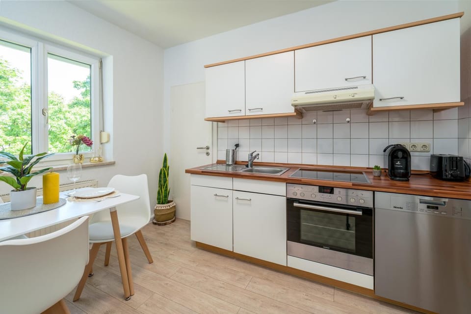 EG R sunny 3-Zimmer City Wohnung nähe Salzburg Apartment in Berchtesgadener Land