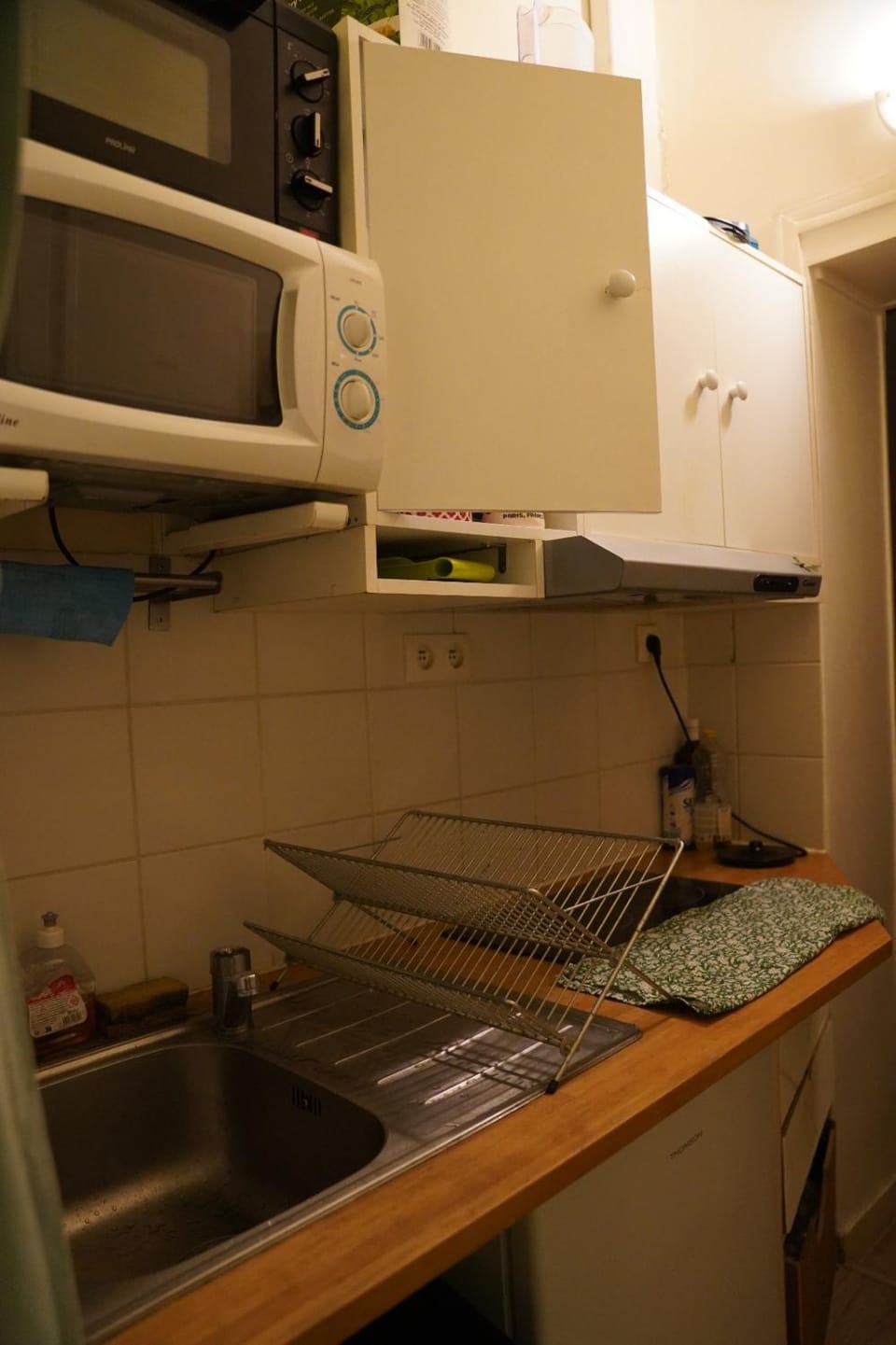 Cozy and practical studio near Belleville Park Apartment in Paris